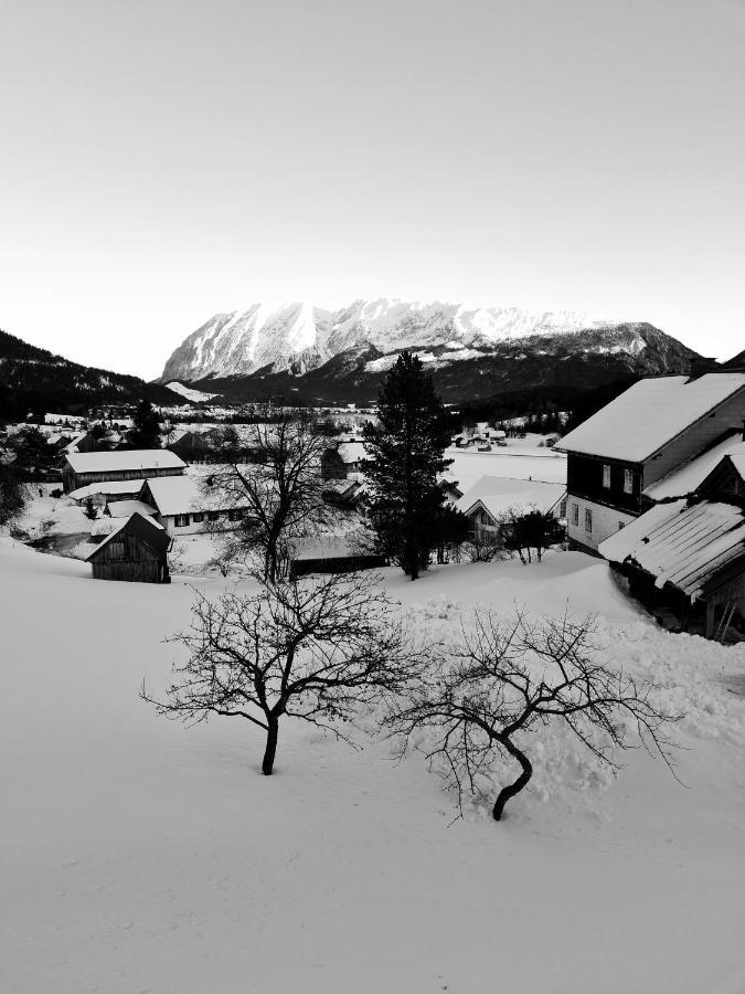 Ferienwohnungen Bergpanorama 바트 미테른도르프 외부 사진
